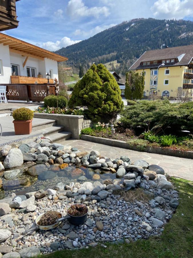 Fruehstueckspension Alpenrose Bed & Breakfast Iselsberg Dış mekan fotoğraf