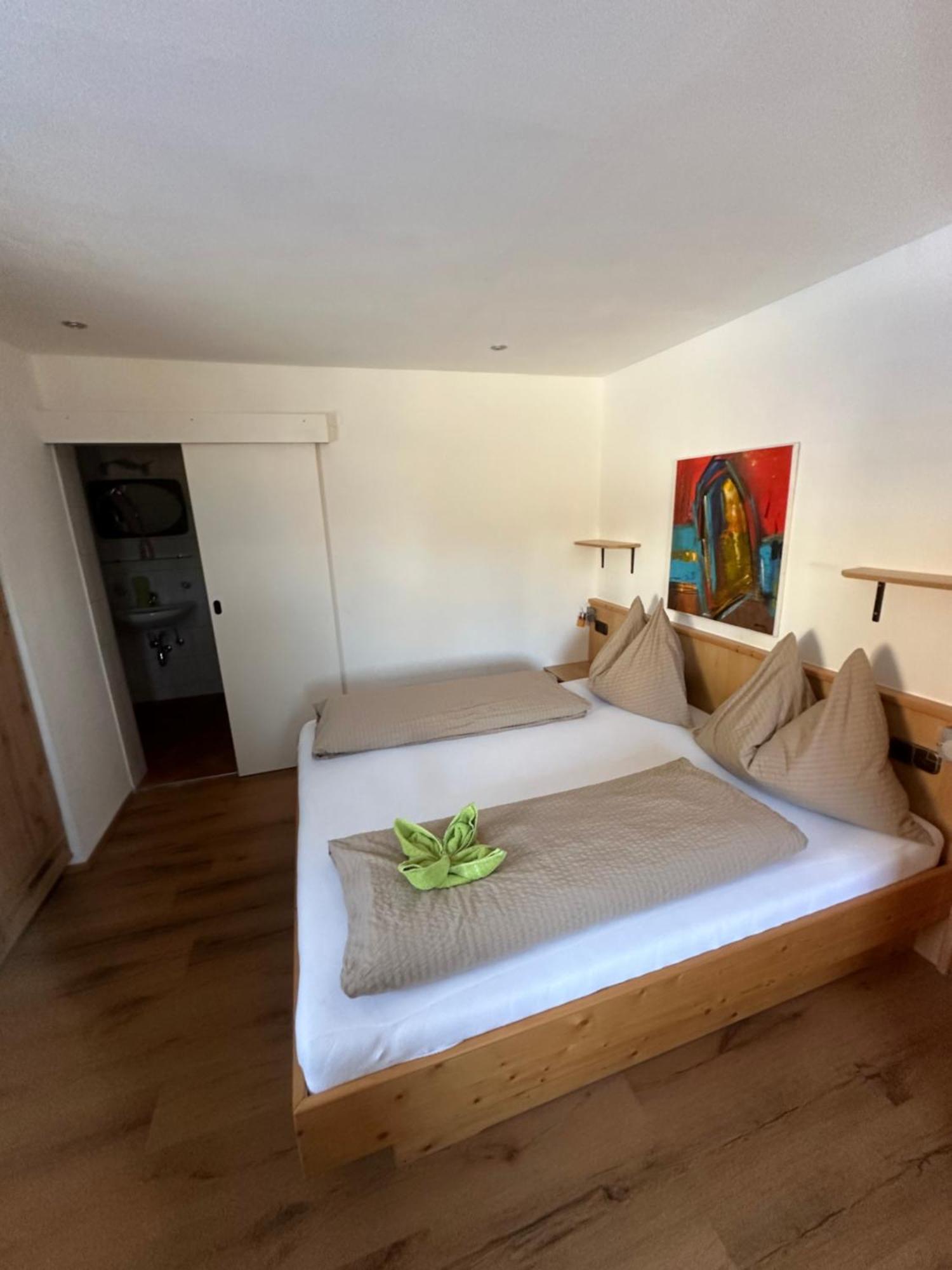 Fruehstueckspension Alpenrose Bed & Breakfast Iselsberg Dış mekan fotoğraf