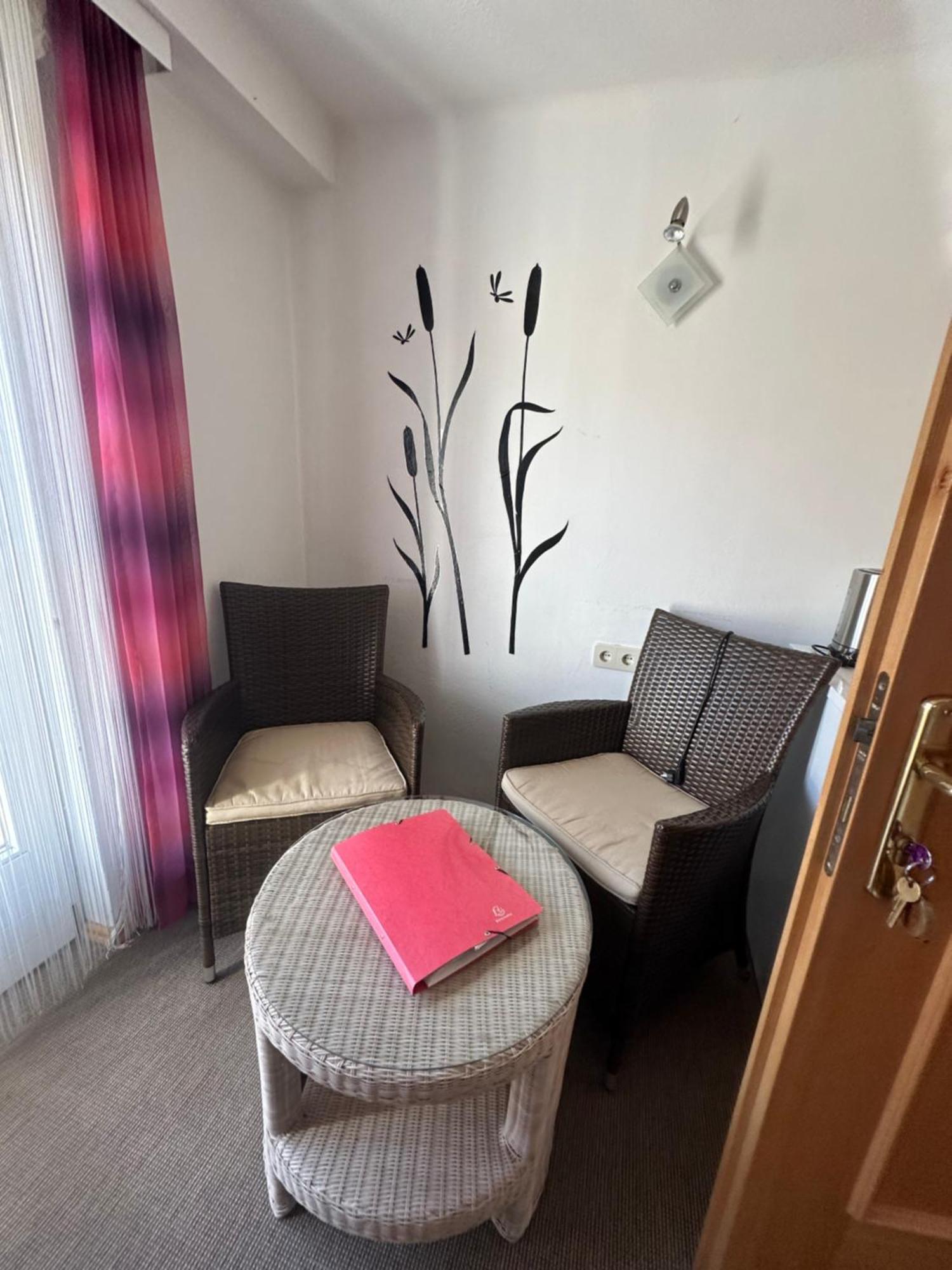 Fruehstueckspension Alpenrose Bed & Breakfast Iselsberg Dış mekan fotoğraf