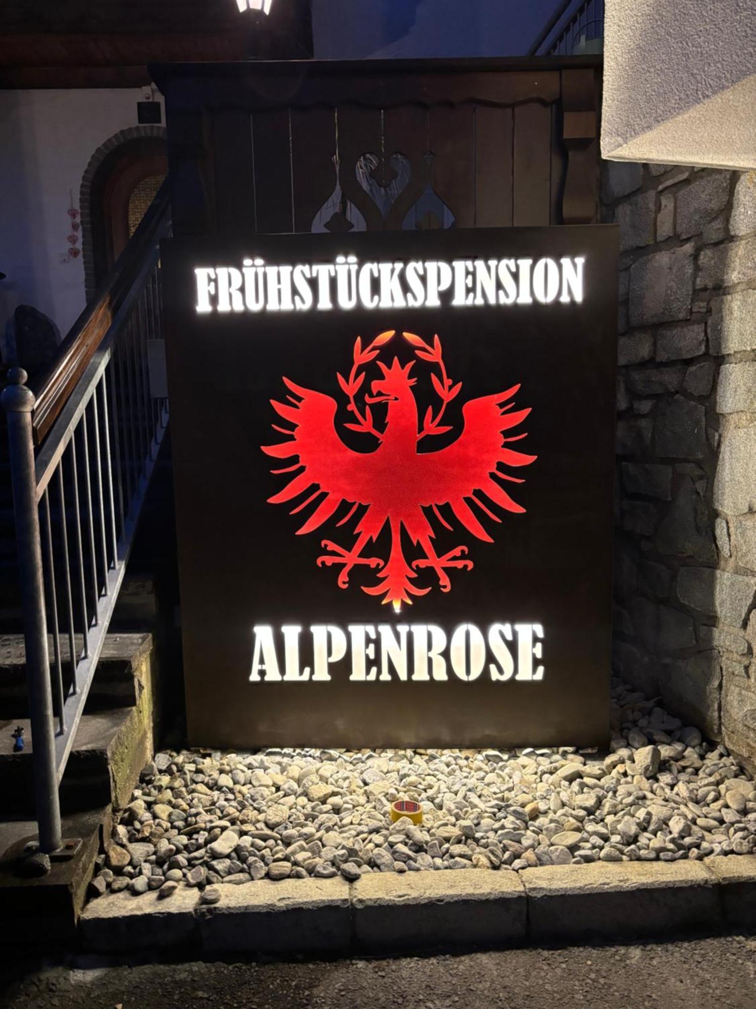 Fruehstueckspension Alpenrose Bed & Breakfast Iselsberg Dış mekan fotoğraf